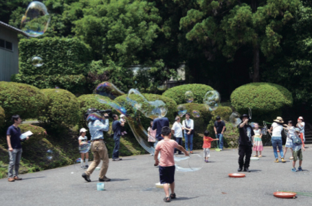 ����A�[�g ���i��