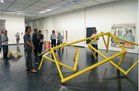 ����A�[�g ���i��