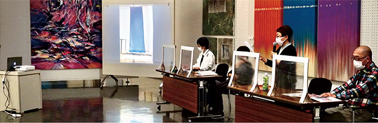 �A�[�e�B�X�g�g�[�N